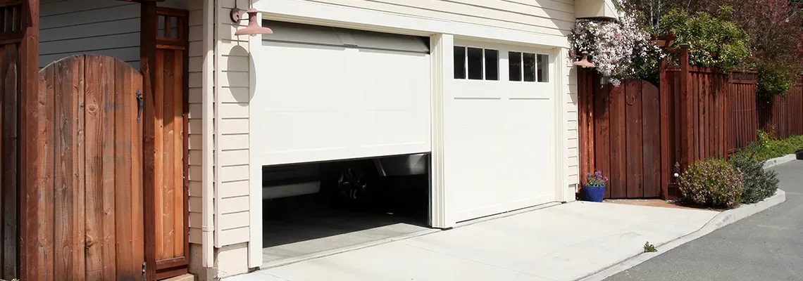 Repair Garage Door Won't Close Light Blinks in Peoria, Illinois